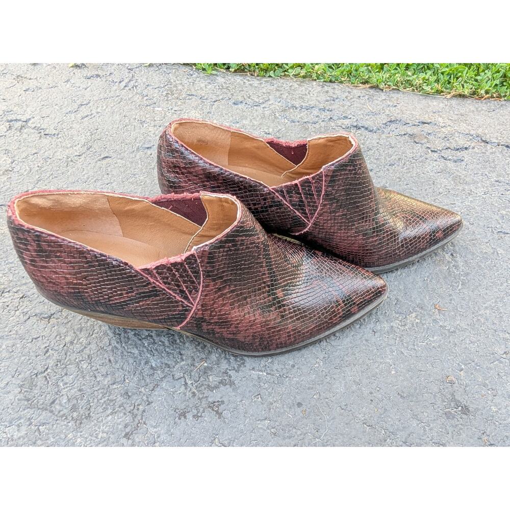 LUCKY BRAND Womens Tabea Snake Print Leather Ankle Bootie 7M Red Brown